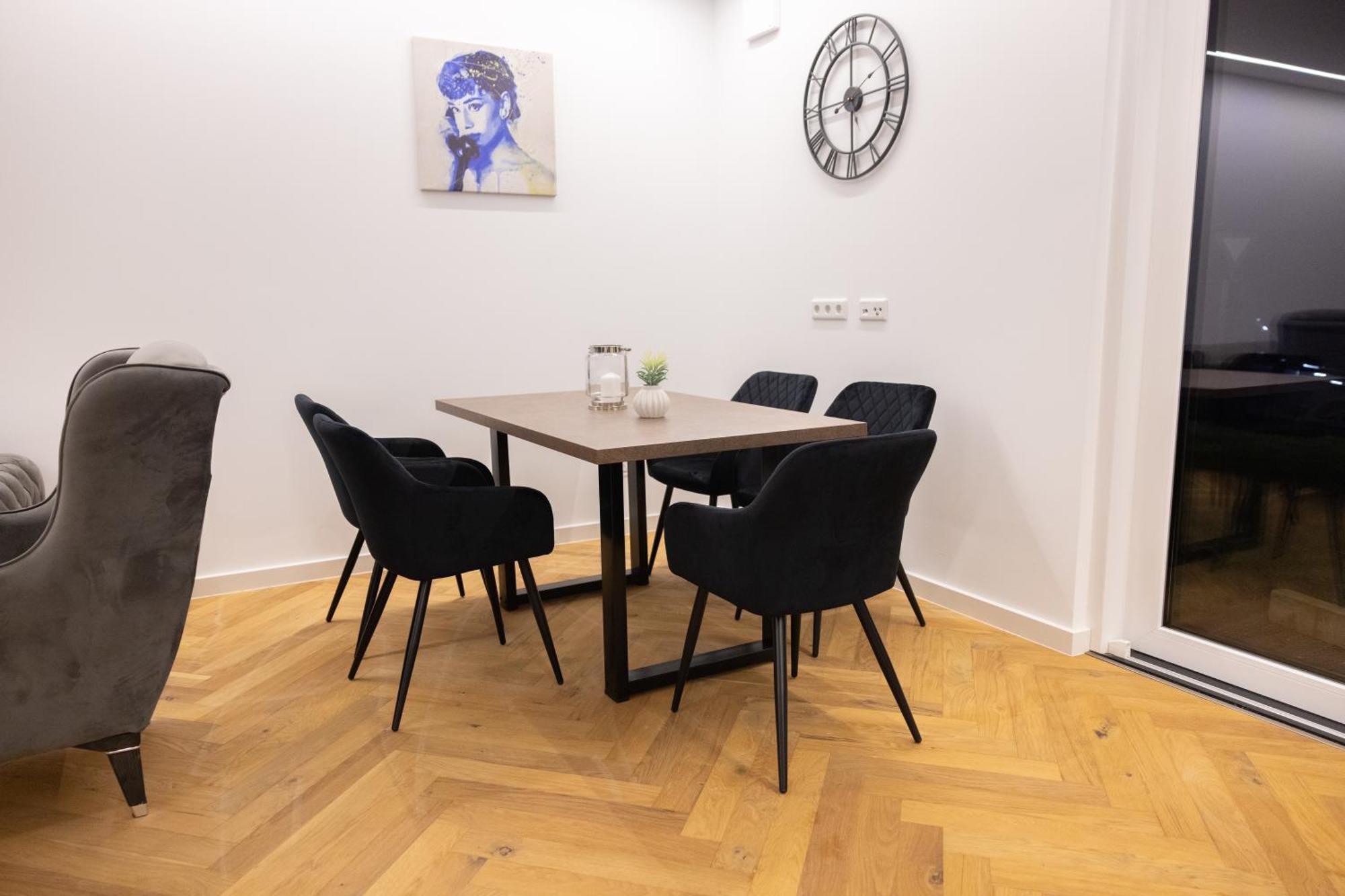 Neubau Apartment Mit Kamin Und Terrasse In Premium Lage Parkplatz Inklusive Bielefeld Zewnętrze zdjęcie