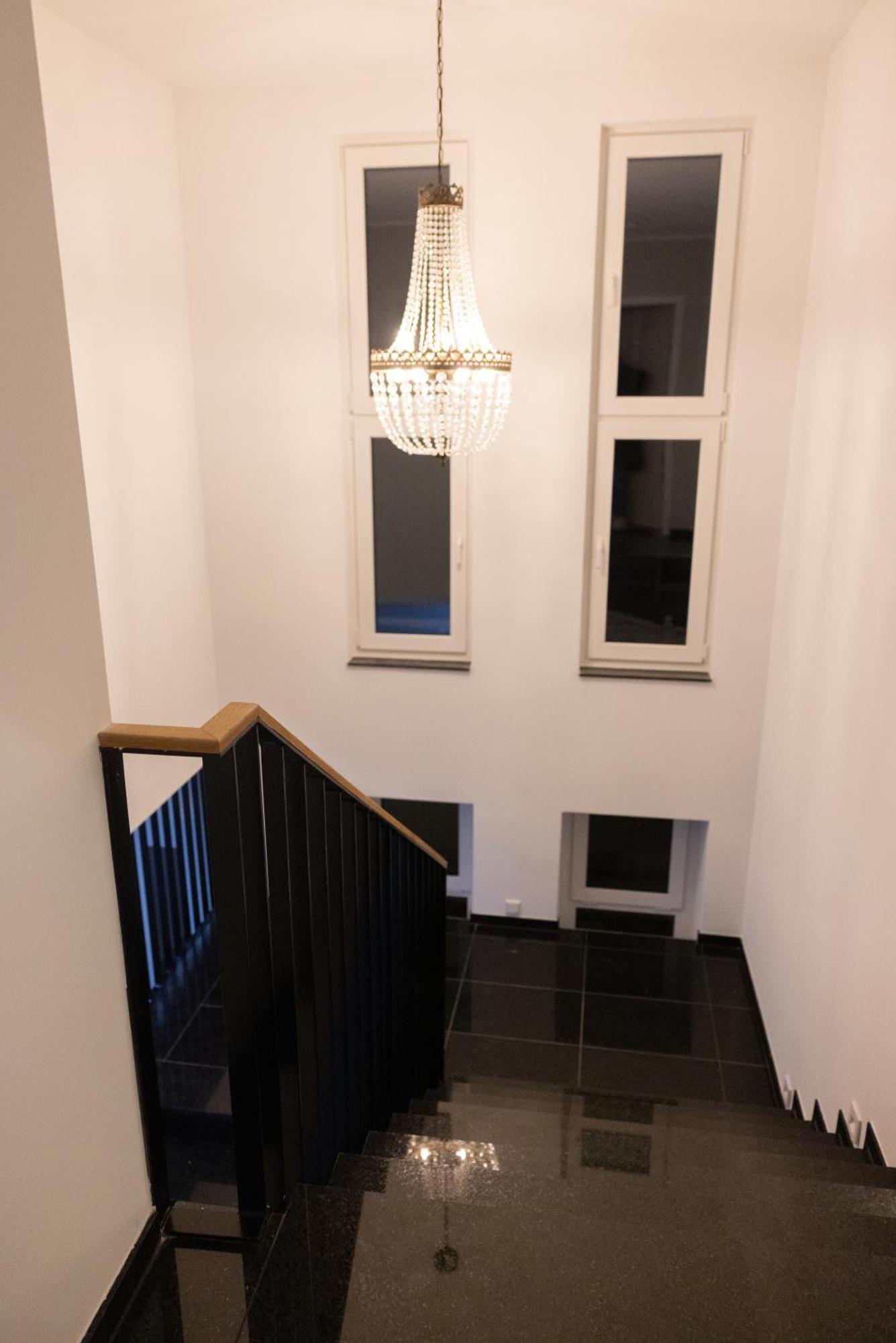 Neubau Apartment Mit Kamin Und Terrasse In Premium Lage Parkplatz Inklusive Bielefeld Zewnętrze zdjęcie